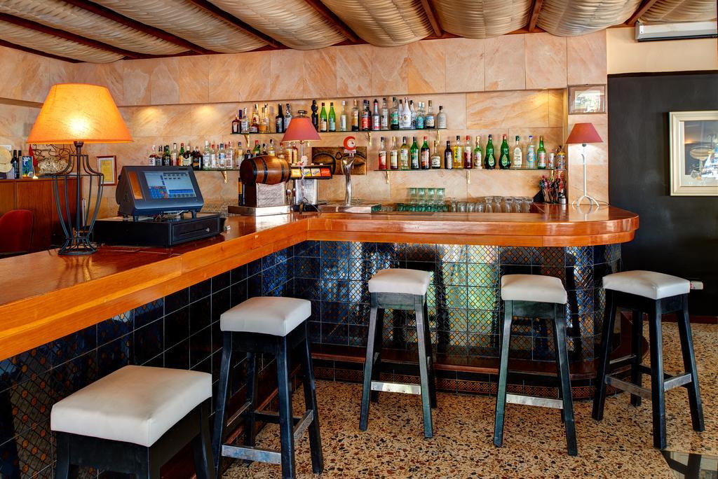 Hostal Talamanca Cala D´Or Extérieur photo