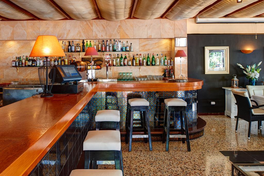 Hostal Talamanca Cala D´Or Extérieur photo