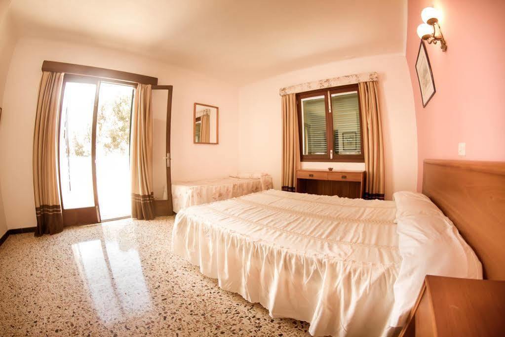 Hostal Talamanca Cala D´Or Extérieur photo
